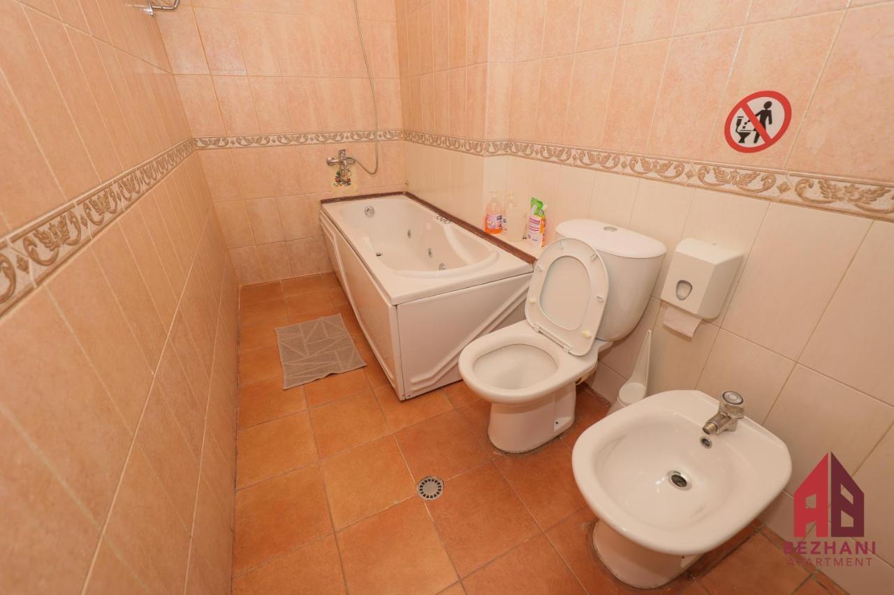 Bezhani Apartments Tirana Exteriör bild